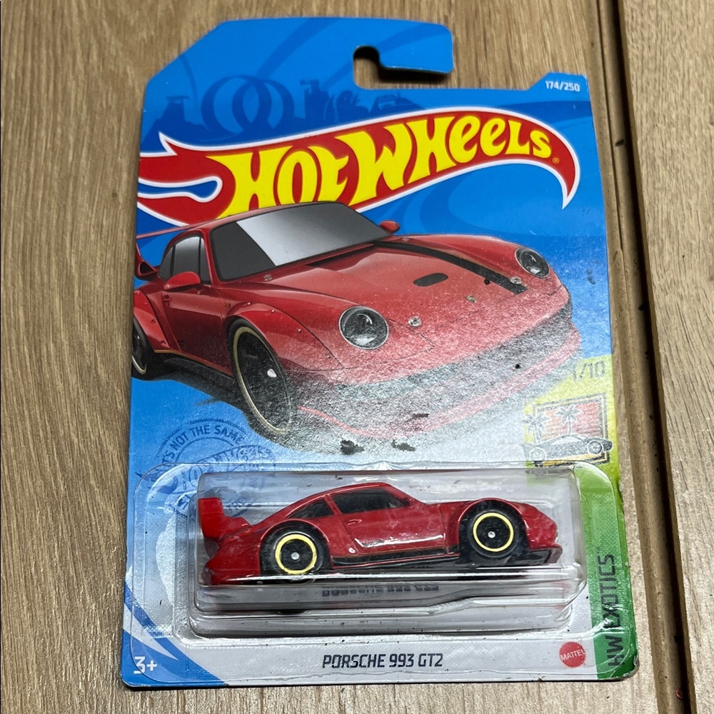 Hot Wheels Porsche 993 GT2 Die-Cast Model - Premium Metallic Crimson